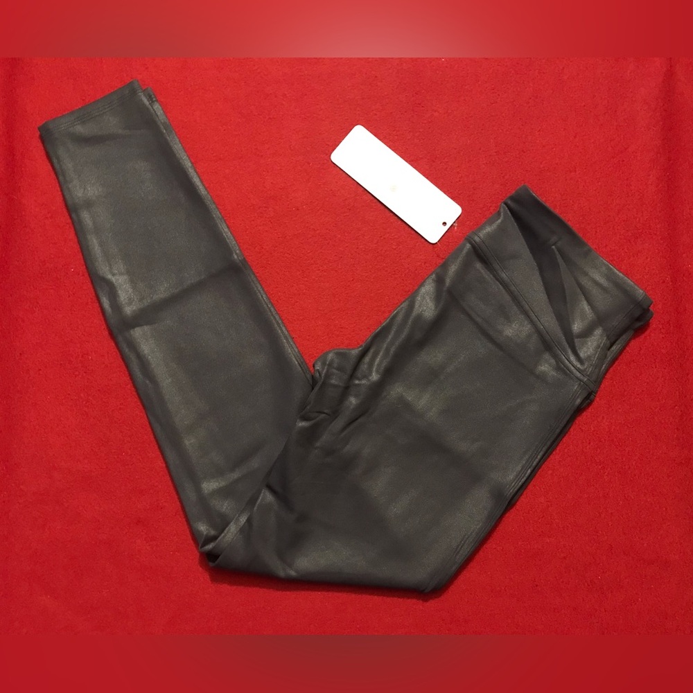 NWT CRZ YOGA Butterluxe Matte Faux Leather Leggings - Picture 8 of 14
